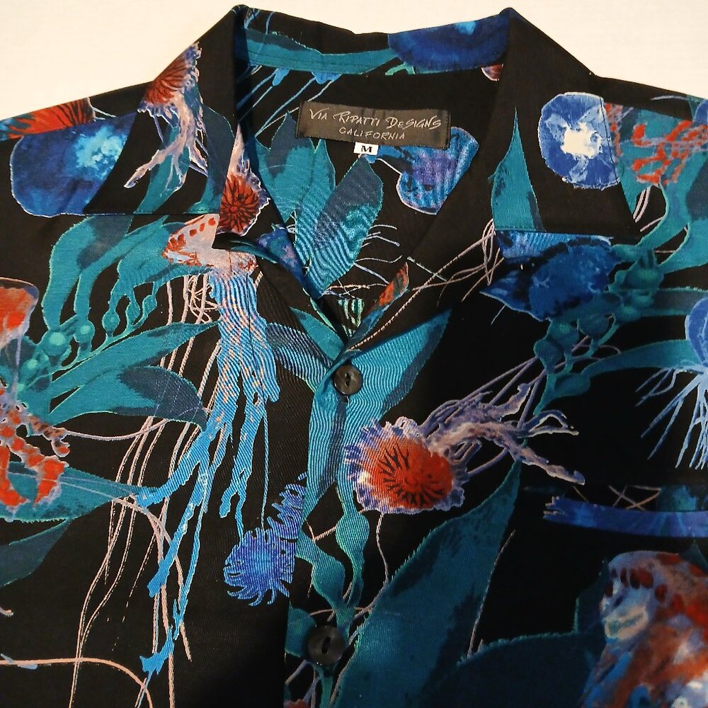 Via Ripatti Designs Jellyfish Shirt Men's Medium Short Sleeve Button Up Hawaiian